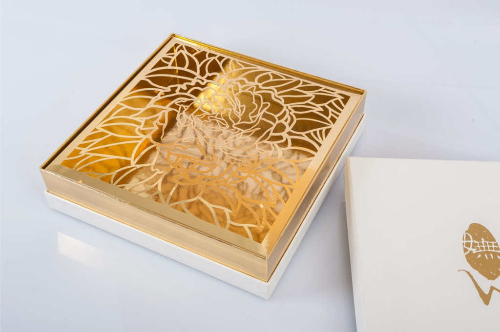 Exclusive chocolate box with engraving