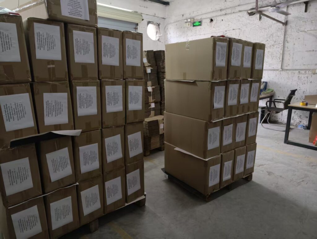 finished custom packaging inspection