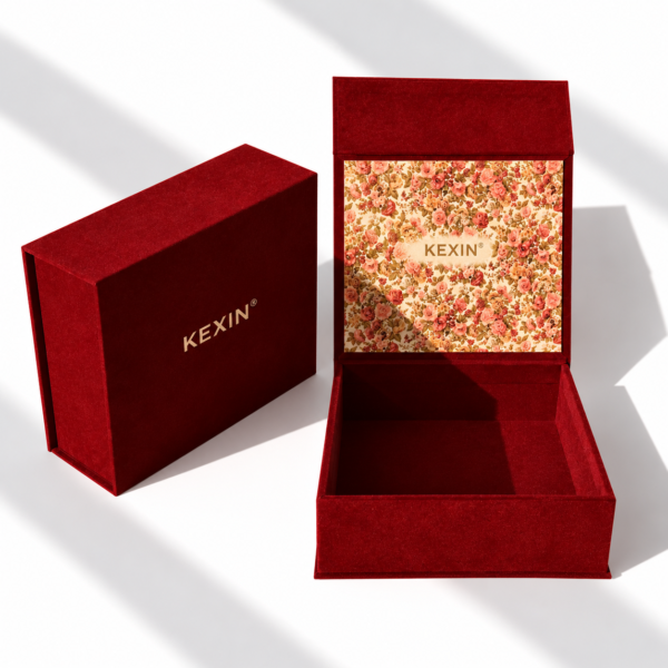 Velvet gift box with printed inside lid